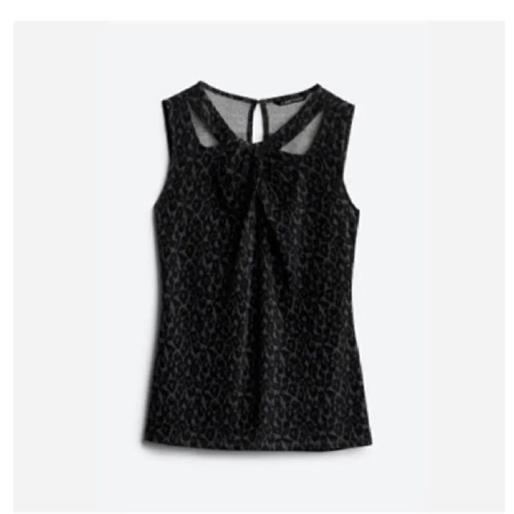 STITCH FIX Mock Neck Knit Tank! - Picture 10 of 15
